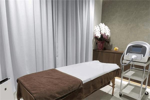 MEN'S LESSISMO(レシズモ)